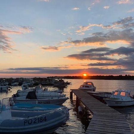 Taverna Coctel Пореч Екстериор снимка